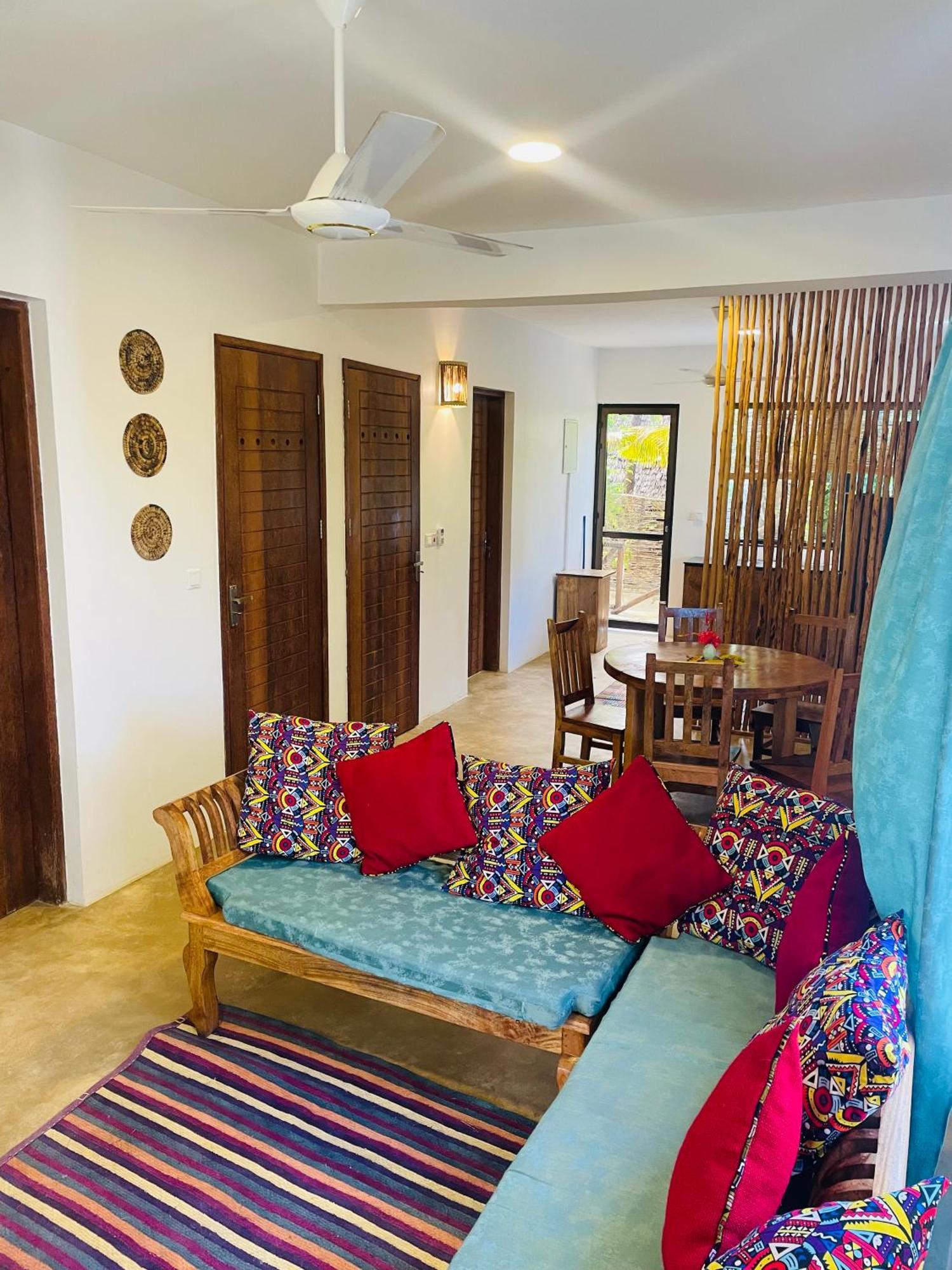 Sand Beach Boutique Apartments Буейю Екстериор снимка